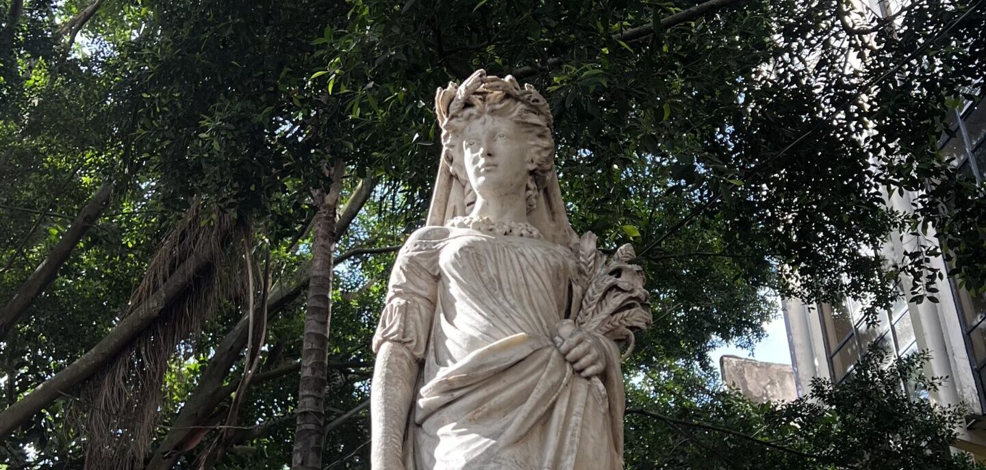 Las Cuatro Estaciones del Parque Central de Tegucigalpa